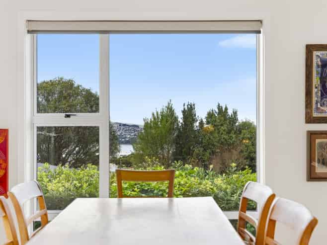 18C Garfield Avenue, Roslyn