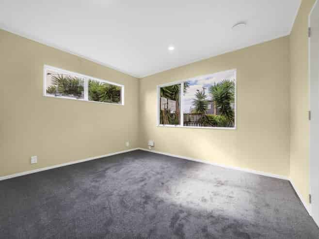 3/286 Porchester Road, Takanini