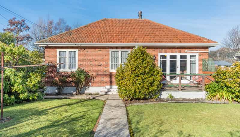 12 Green Street, Mosgiel