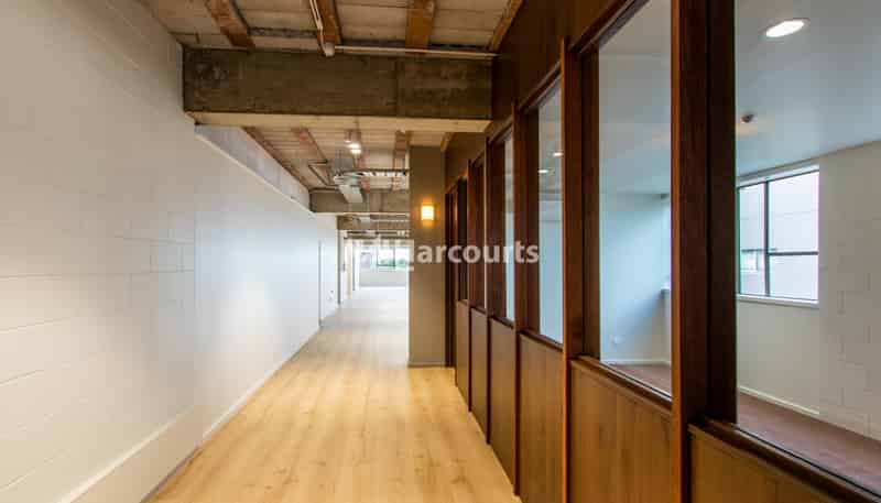 Office/231 Hinemoa Street, Birkenhead