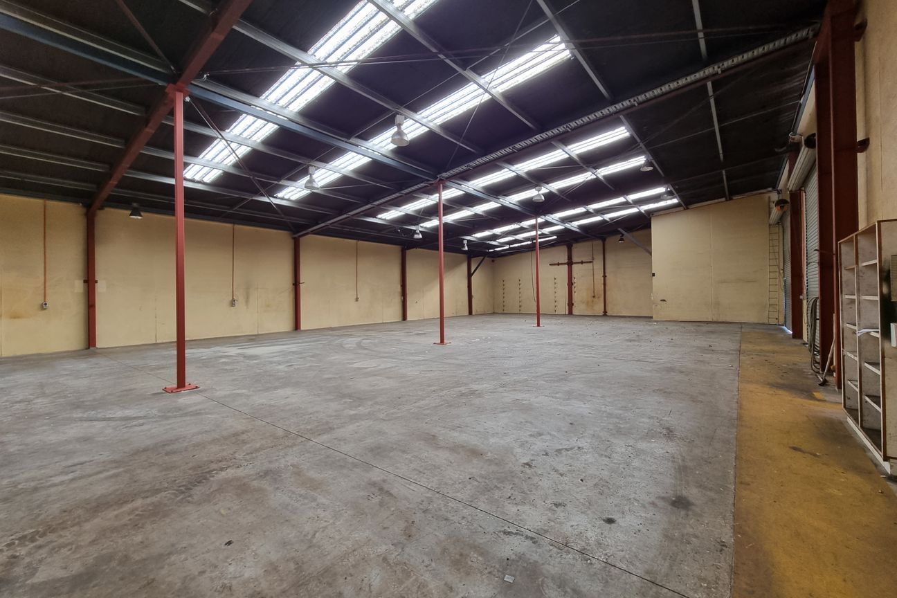 Big Workshop Ready for New Operator - Bild 3