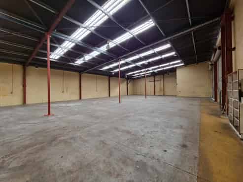 Big Workshop Ready for New Operator