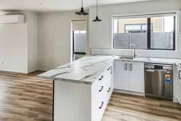 37 Pipi Place, Levin