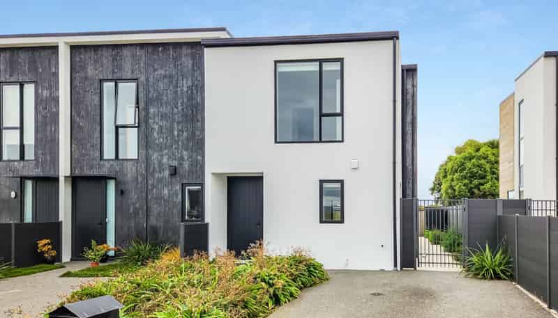37 Pipi Place, Levin
