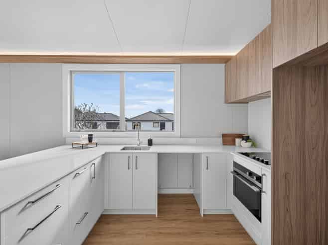 2 Mecca Place, Linwood