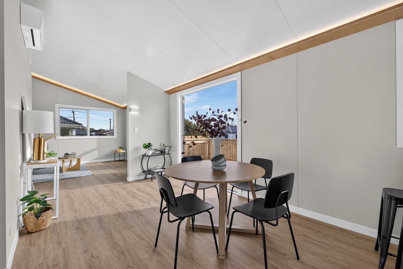 Brand-New, Bright & Ready to Enjoy - Bild 6