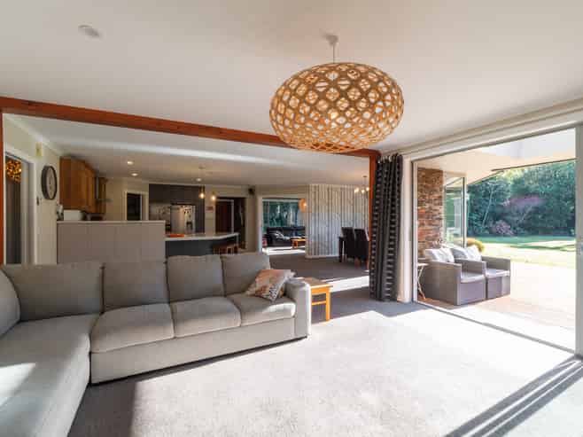 57 Matua Grove, Otatara