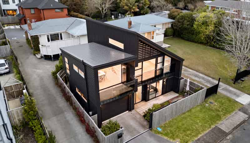 33 Renata Crescent, Te Atatu Peninsula