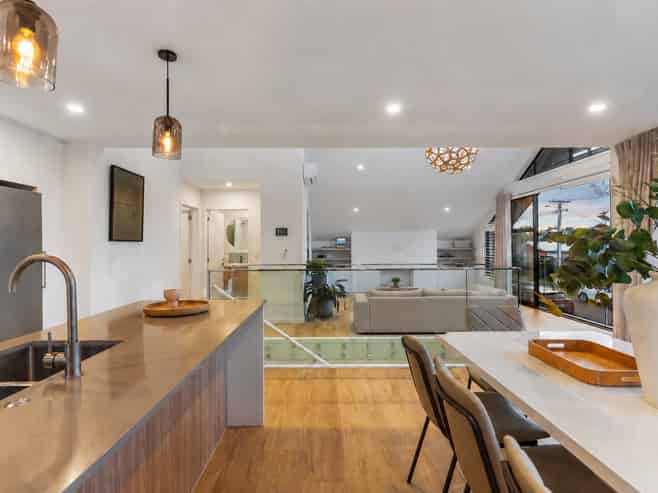 33 Renata Crescent, Te Atatu Peninsula