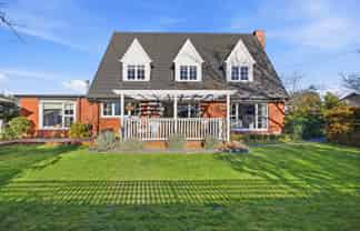 342 Ilam Road, Bryndwr