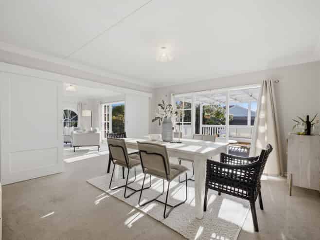 342 Ilam Road, Bryndwr