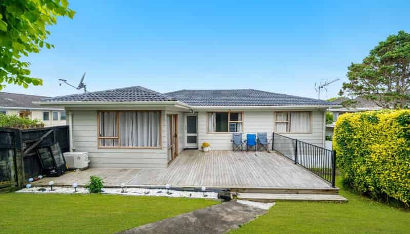 2/17 Woolfield Road, Papatoetoe