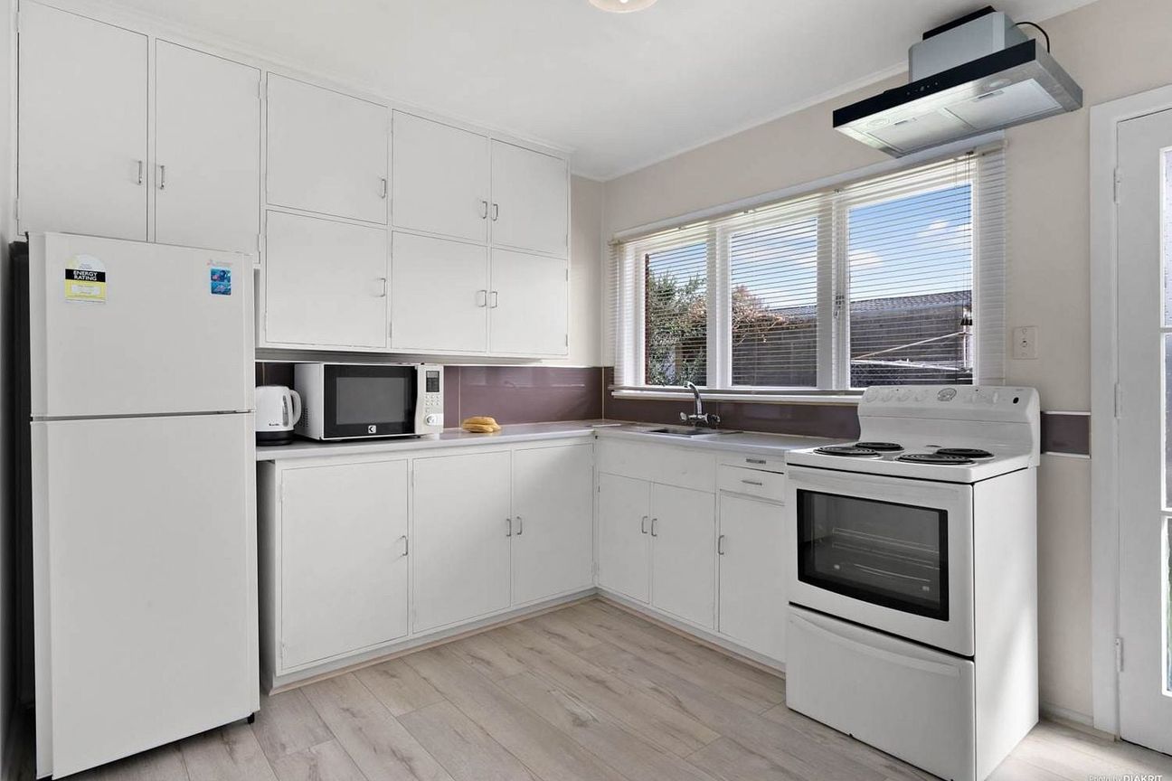 Sunny Brick & Tile Unit in Mt Wellington - Bild 6