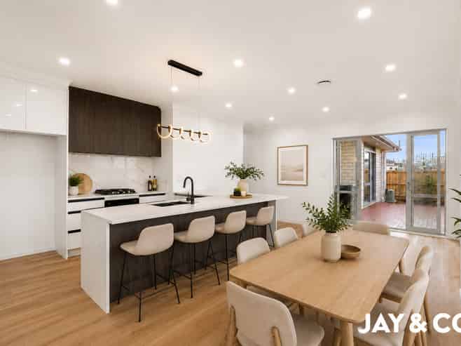 11 Acorn Parish Lane, Clevedon