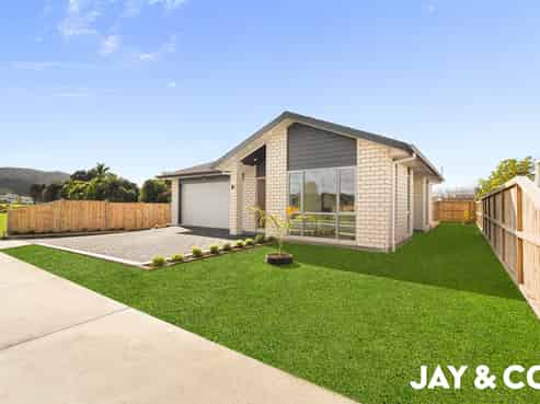 11 Acorn Parish Lane, Clevedon