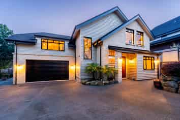15a Kitchener Square, Highfield