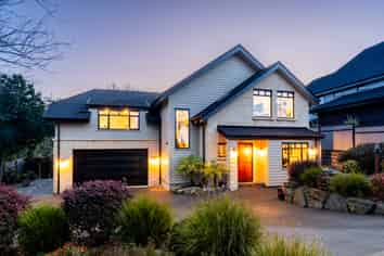 15a Kitchener Square, Highfield