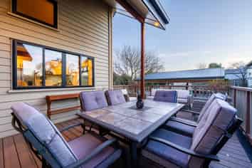 15a Kitchener Square, Highfield