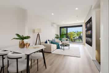 1/36 Longburn Road, Henderson