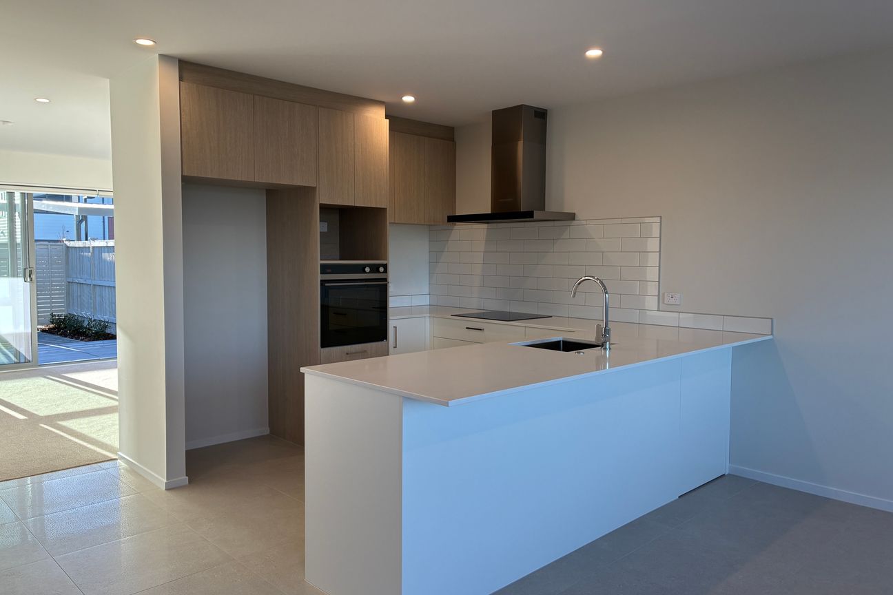 BRAND NEW - PRIME WATERFRONT POSITION - WAIATA SHORES – pohled 6