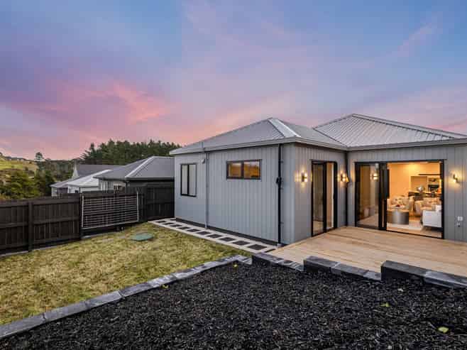 72 Huanui Drive, Orewa
