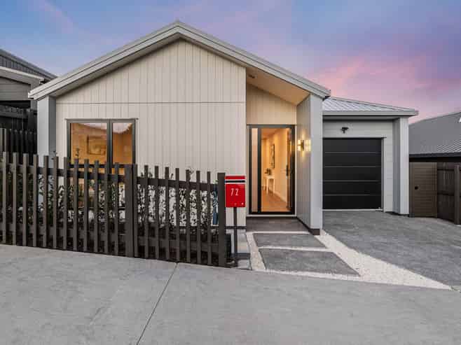 72 Huanui Drive, Orewa