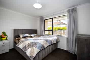 Flat 1/164 Edgeware Road, Edgeware