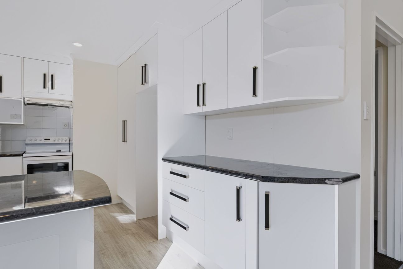 Charming 3-Bedroom Living - Widok 6