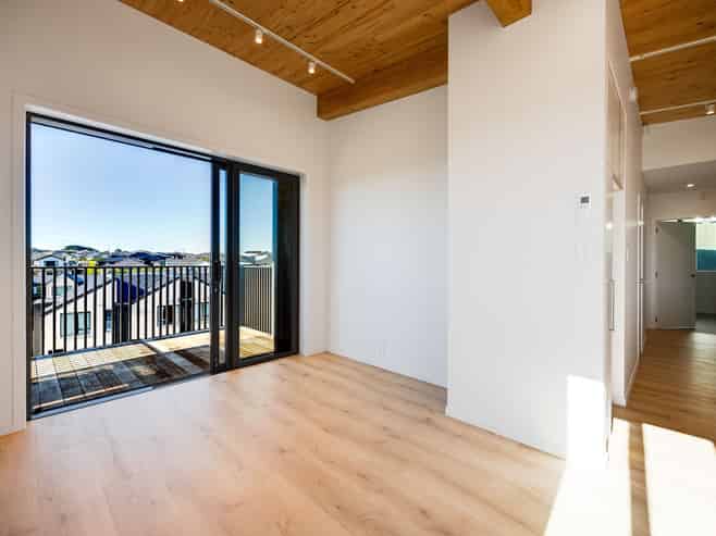 11/40 Waiparaheka Drive, Milldale