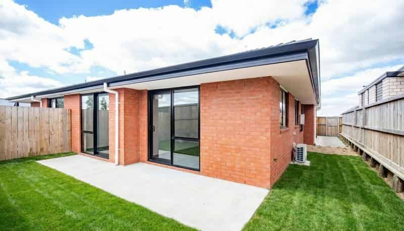 31 Waruhia Crescent, Rototuna North