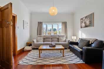 56 Freyberg Street, Lyall Bay