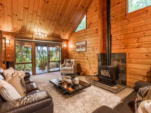 51 Coldham Crescent, Saint Johns