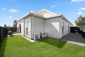 45 Maanihi Drive, Rototuna North