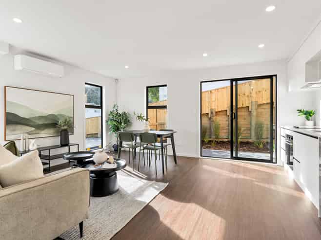 1/6 Embassy Place, Glenfield