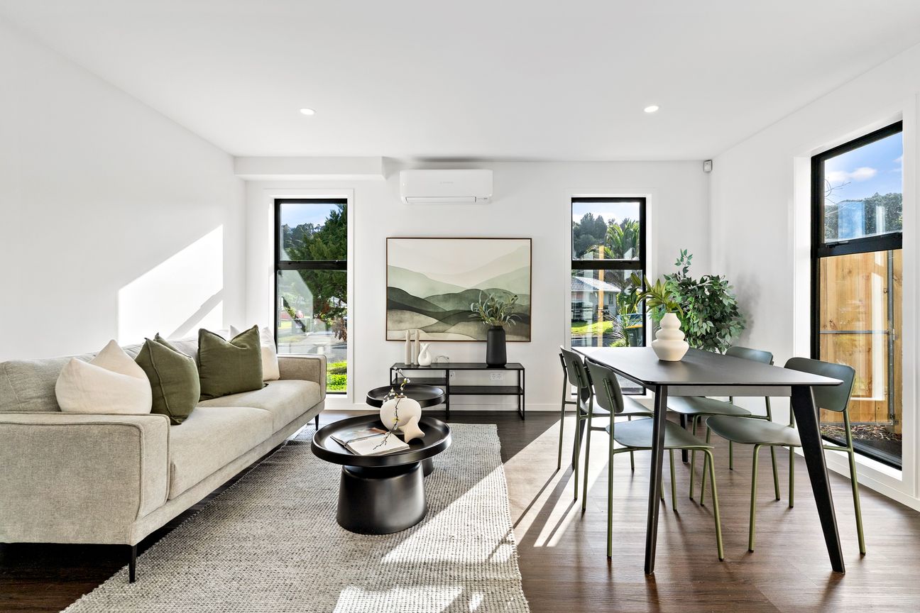 PREMIUM FREEHOLD HOMES - MOVE IN NOW! - Vista 4