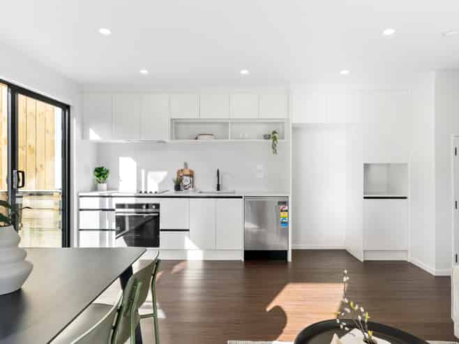1/6 Embassy Place, Glenfield