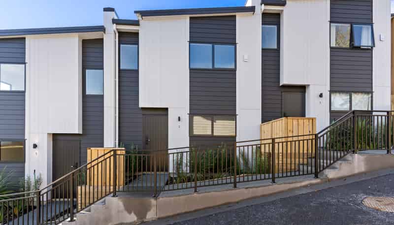 2/6 Embassy Place, Glenfield