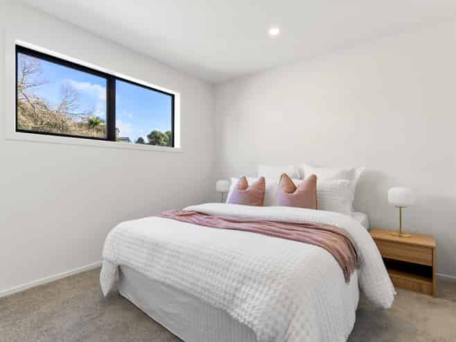 2/6 Embassy Place, Glenfield