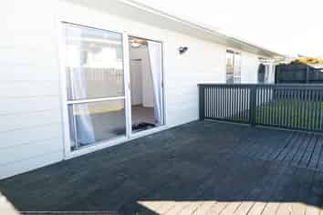 41 Outram Grove, Kelson