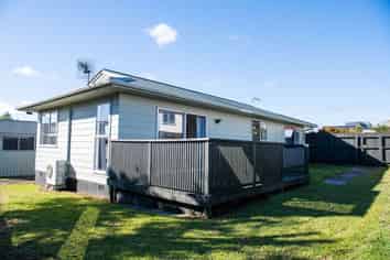 41 Outram Grove, Kelson