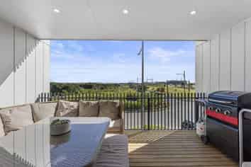 41 Bonnette Road, Flat Bush