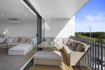 41 Bonnette Road, Flat Bush