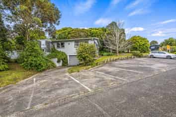32 Waiora Road, Stanmore Bay