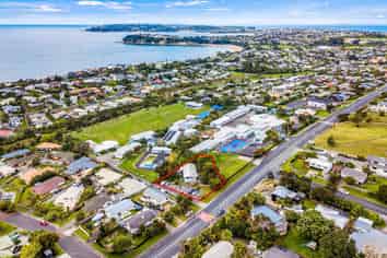 32 Waiora Road, Stanmore Bay