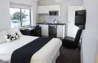 4 Room A/81 Normandy Avenue, Melville