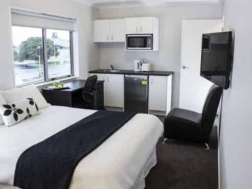 4 Room A/81 Normandy Avenue, Melville