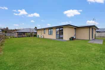 6 Hato Patariki Lane, Nukuhau