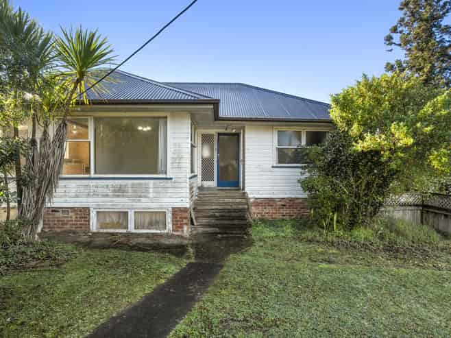 92 Stottholm Road, Titirangi