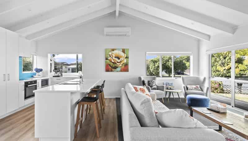 7 Garland Drive, Saint Andrews