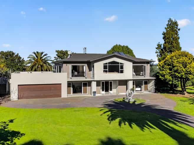 873 Waitakere Road, Kumeu